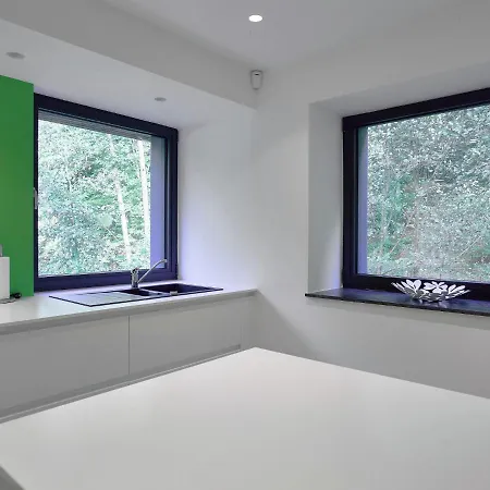 Σπίτι διακοπών Modern With Garden In *